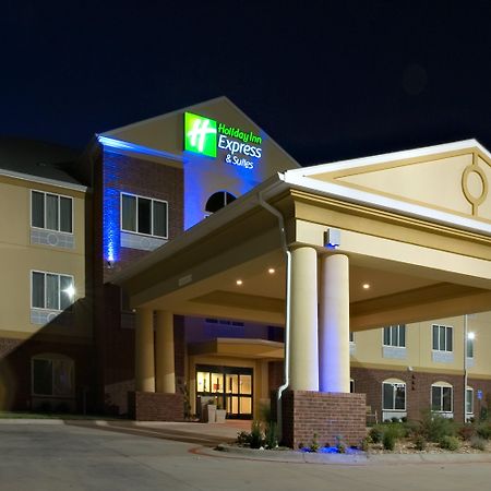 Holiday Inn Express Childress, An Ihg Hotel Exterior photo